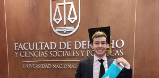 8vo. EGRESADO DEL PROGRAMA PUEBLO INDÍGENAS - UNNE Cosechaba algodón en Chaco, se recibió de abogado y hoy proyecta su futuro profesional