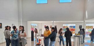 Actividad Académica Estudiantes de Diseño Gráfico exponen sus trabajos en el Museo de Esculturas de Resistencia