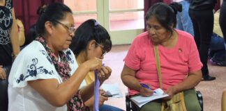 INVESTIGACIÓN Y EXTENSIÓN CON IMPACTO SOCIAL Las prácticas de maternaje Qom y su aporte a la formación de grado en Educación Bilingüe Intercultural