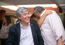 EL RECTOR DE LA UNNE, DESDE EL ENCUENTRO REFORMISTA EN MENDOZA Larroza: «Ratificamos nuestro compromiso con el sistema universitario más allá de las posturas ideológicas»