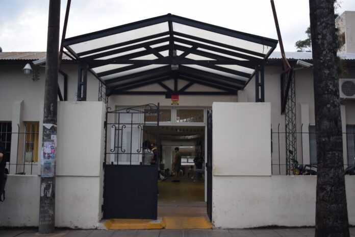 Frente_del_edificio_ComTuLAb