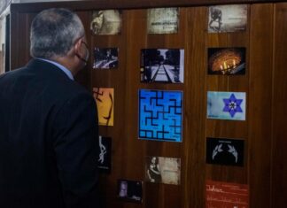 HOMENAJE PÓSTUMO A HÉCTOR ZIMERMAN “Mucho más que palabras”: el Holocausto expuesto en la UNNE