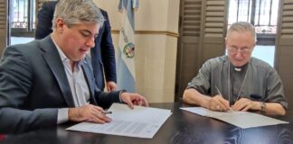 ENCUENTRO PROTOCOLAR La UNNE firmó un convenio de cooperación con la Fundación TUPASY del Arzobispado de Corrientes