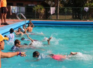 ACTIVIDADES SIN COSTO La UNNE fortalece su agenda de verano con piletas, canchas deportivas y zumba en las playas correntinas