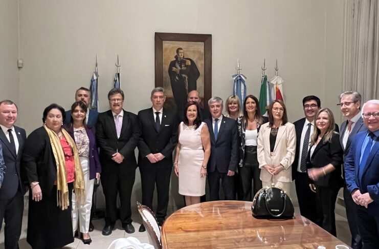 En Conferencia Magistral el Dr. Rosatti propuso volver a un federalismo cercano, pensado desde la comunidad