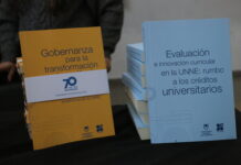 Se presentaron dos libros que resumen las políticas educativas de la gestión