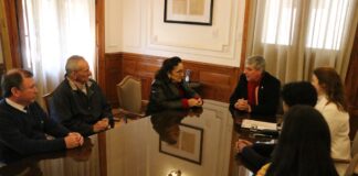 UNA CASA PARA UN JARDIN MATERNAL Y UN CAMPO PARA EL DESARROLLO DE PRÁCTICAS E INVESTIGACIÓN Se formalizó la firma de escrituras de inmuebles cedidos por docentes a la UNNE