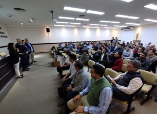 EN RESISTENCIA Especialistas de México disertaron en la UNNE sobre fundamentos de estabilización de suelos con cal