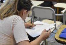 PARA ESTUDIANTES DE CHACO Y CORRIENTES Proyecto STEAM: una innovadora propuesta para favorecer la transición de la secundaria a la Universidad