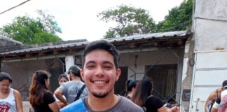 ISAÍAS DÍAZ NUÑEZ “Si se conoce mi historia, quizás más personas trans se animen a ir a la Universidad” Isaías es el primero en su familia en tener un título universitario.