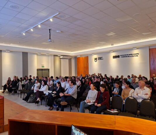 Trabajo en equipo y nuevas tecnologías para mejorar la gestión del personal de la UNNE