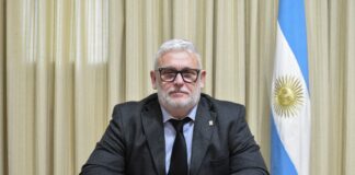 JOSÉ BASTERRA, VICERRECTOR DE LA UNNE «A la Universidad Pública, la podés elegir; que no quieran engañarnos”