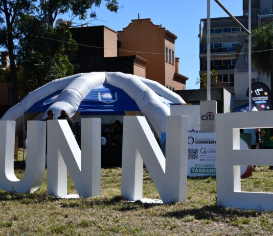 Con stands y transmisión especial de su radio, la UNNE participa de la Expo Joven 2025 de Corrientes