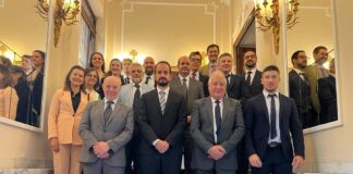 LA UNIVERSIDAD ESTUVO REPRESENTADA EN LA DELEGACIÓN ARGENTINA  La UNNE en Italia para estudiar el modelo de vinculación entre empresas y educación técnico-profesional