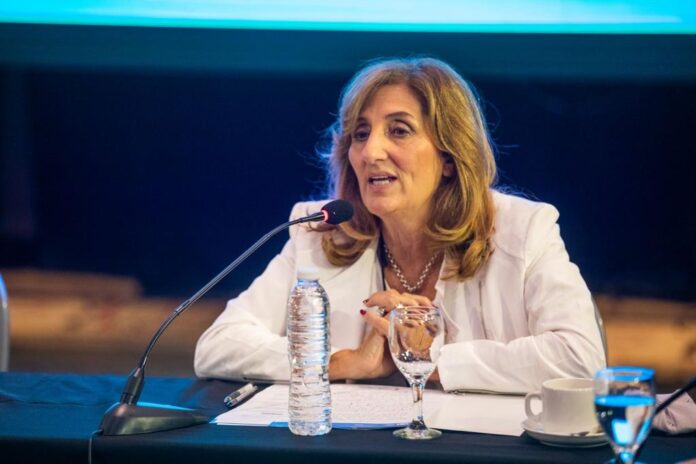 La rectora de la UNNE, Delfina Veiravé integra el Consejo Consultivo del organismo.