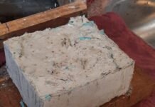 NUEVOS MATERIALES Investigadores de la UNNE desarrollaron prototipos de ladrillos resistentes a partir de residuos plásticos