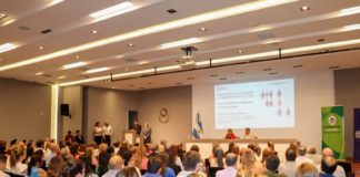 FABIÁN YAUSAZ EN RADIO UNNE Alfabetización: «Es necesario que también se incluya en la formación inicial de los docentes”