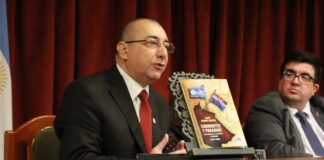 ESTE MIÉRCOLES 3 DE ABRIL En el aniversario de su fundación, se presenta el libro “La Ciudad de Vera de las Siete Corrientes” en Derecho de la UNNE El autor del libro, profesor Ramírez Braschi ha impiulsado distintas investigaciones en torno a Corrientes.