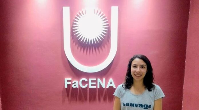 Estudiante de Física analizó el colapso de burbujas en laboratorio del Instituto Balseiro