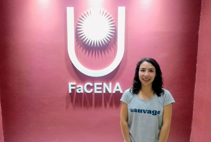 Estudiante de Física analizó el colapso de burbujas en laboratorio del Instituto Balseiro