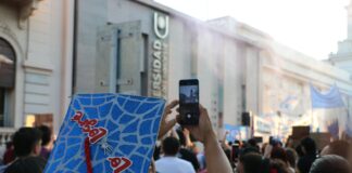 EN LA 3º MARCHA FEDERAL UNIVERSITARIA El claustro de graduados levantó la voz por el financiamiento universitario