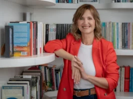 “El desafío educativo ya no es prohibir la IA sino enseñar a pensar” Mariana Maggio es pedagoga, educadora y escritora especializada en tecnología educativa, también autora de diversos libros sobre esa especialidad.
