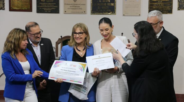 Premios UNNE a la Alfabetización: una experiencia pedagógica en 6to. grado, que enlaza lectura, identidad y emociones