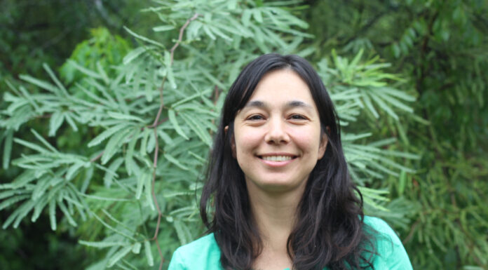 POR SU TRABAJO SOBRE EL PECARÍ QUIMILERO, UNA ESPECIE ENDÉMICA DEL NORTE DEL PAÍS Una investigadora de UNNE – CONICET ganó el “Oscar Verde” por su proyecto de conservación en el Chaco Micaela Camino investiga en el Chaco y es una de las ganadoras del premio Whitley 2022. FOTO: Gentileza Whitley