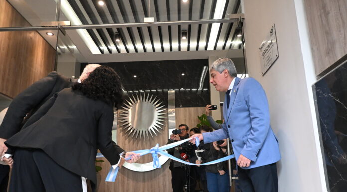 Hacia los 70 años de la UNNE: flamante inauguración de la remodelación del edificio Rectorado y del vitreaux de la cúpula central