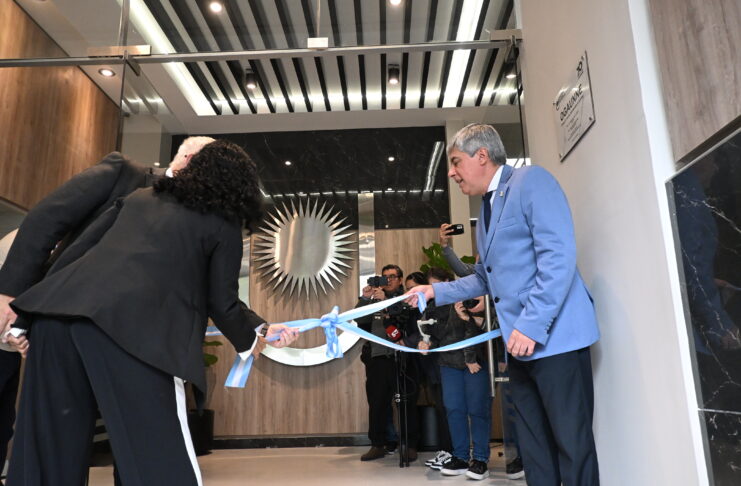 Hacia los 70 años de la UNNE: flamante inauguración de la remodelación del edificio Rectorado y del vitreaux de la cúpula central