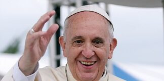 ESPECIAL RADIO UNNE “Fue un enorme mérito que Francisco, un hombre de las villas, haya encaminado la Iglesia hacia su reforma”