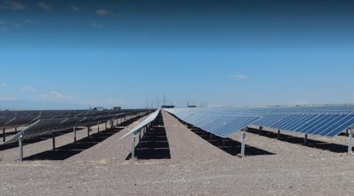 INVESTIGACIÓN UNNE Aportan al conocimiento del efecto del viento sobre estructuras de módulos fotovoltaicos