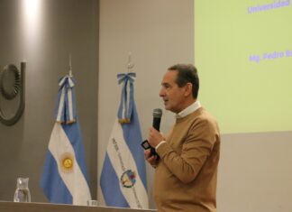 ESPECIALISTA EN DESARROLLO TERRITORIAL DISERTÓ EN JORNADA DE VINCULACIÓN DE LA UNNE “El desarrollo territorial es sencillamente: ¿Qué somos capaces de hacer nosotros con los recursos que tenemos?”