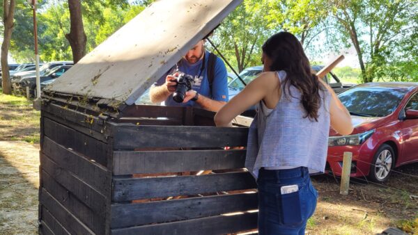 La política ambiental de la UNNE, con por ejemplo la promoción del compostaje, es uno de los temas que se abordan en Punto UNNE.