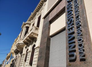 ACCEDIERON DOS DOCTORAS Y UN DOCTOR La UNNE apuesta por la formación de sus profesionales y pone en marcha un programa postdoctoral