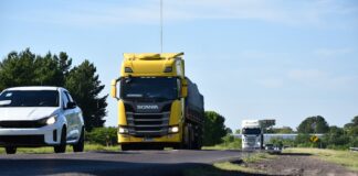 FACULTAD DE INGENIERÍA Se graduaron de ingenieros con una propuesta de carriles adicionales y reacondicionamiento de un tramo crítico de la Ruta 12