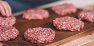 SOCIEDAD DE PEDIATRÍA DE CORRIENTES Síndrome Urémico Hemolítico: “La mayoría de los niños queda con insuficiencia renal”