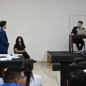 Secuencia 01.00_47_14_14.Imagen fija090