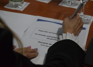 SEGUNDA JORNADA INSTITUCIONAL El rector Larroza llamó a la defensa de la Educación pública, gratuita y laica