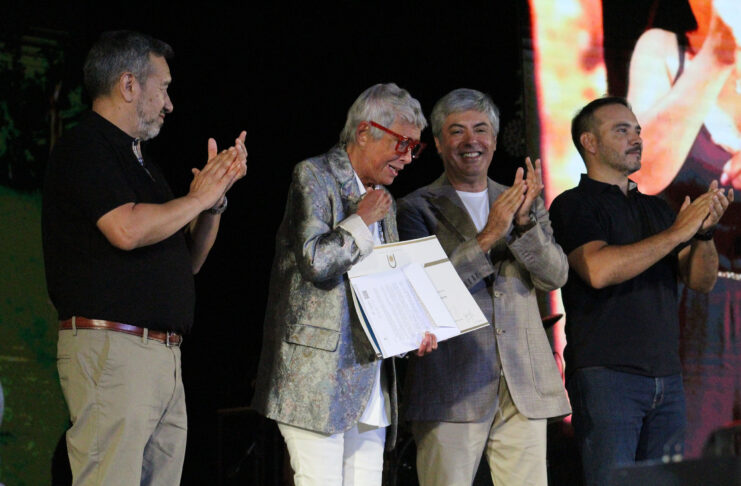 Chamamé, multitud y emoción: la UNNE distinguió a Teresa Parodi como Doctora Honoris Causa