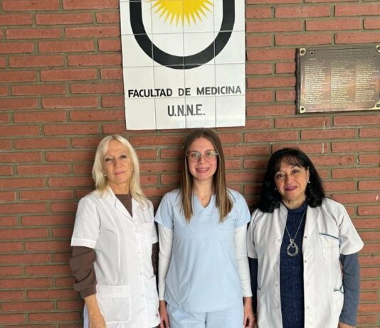 Becaria de Medicina relevó los primeros síntomas del cáncer colorrectal en pacientes de Corrientes