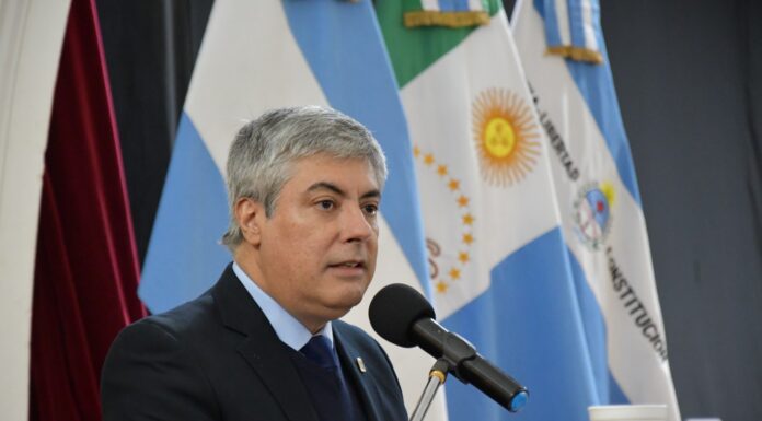 Larroza: “La UNNE ha racionalizado sus gastos para garantizar todas sus actividades”