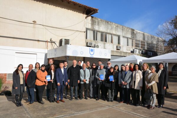 Equipo que trabajó en la redacción del libro "Gobernanza para la transformación universitaria en territorio: políticas de innovación en la UNNE para el Nivel Superior”.