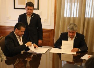 CONVENIOS MARCO DE COLABORACIÓN Y ESPECÍFICO La UNNE brindará Becas Universitarias para hijos e hijas de trabajadores y empleadores rurales del RENATRE