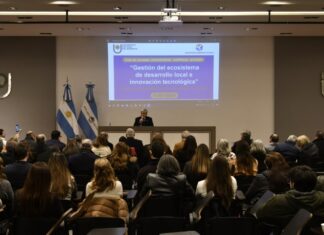 UNIVERSIDAD - EMPRESA - ESTADO Quinto encuentro de vinculación de la UNNE con gobiernos y empresas de Chaco y Corrientes