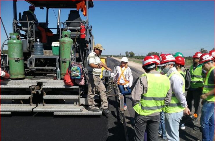 Sistemas de movilidad, problemas del tránsito e infraestructura, ejes de una capacitación en Ingeniería