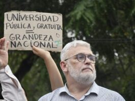 Advierten que la crisis salarial en las universidades llevó al 5% de los docentes a dejar su cargo