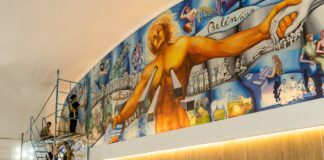 PARA PRESERVAR LA OBRA Restauran el mural emplazado en la UNNE que recuerda la Masacre de Margarita Belén
