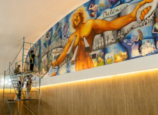 PARA PRESERVAR LA OBRA Restauran el mural emplazado en la UNNE que recuerda la Masacre de Margarita Belén