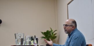 SOBRE EDUCACIÓN MATEMÁTICA Graduado de FaCENA que trabaja en la Universidad de Michigan disertó en la facultad